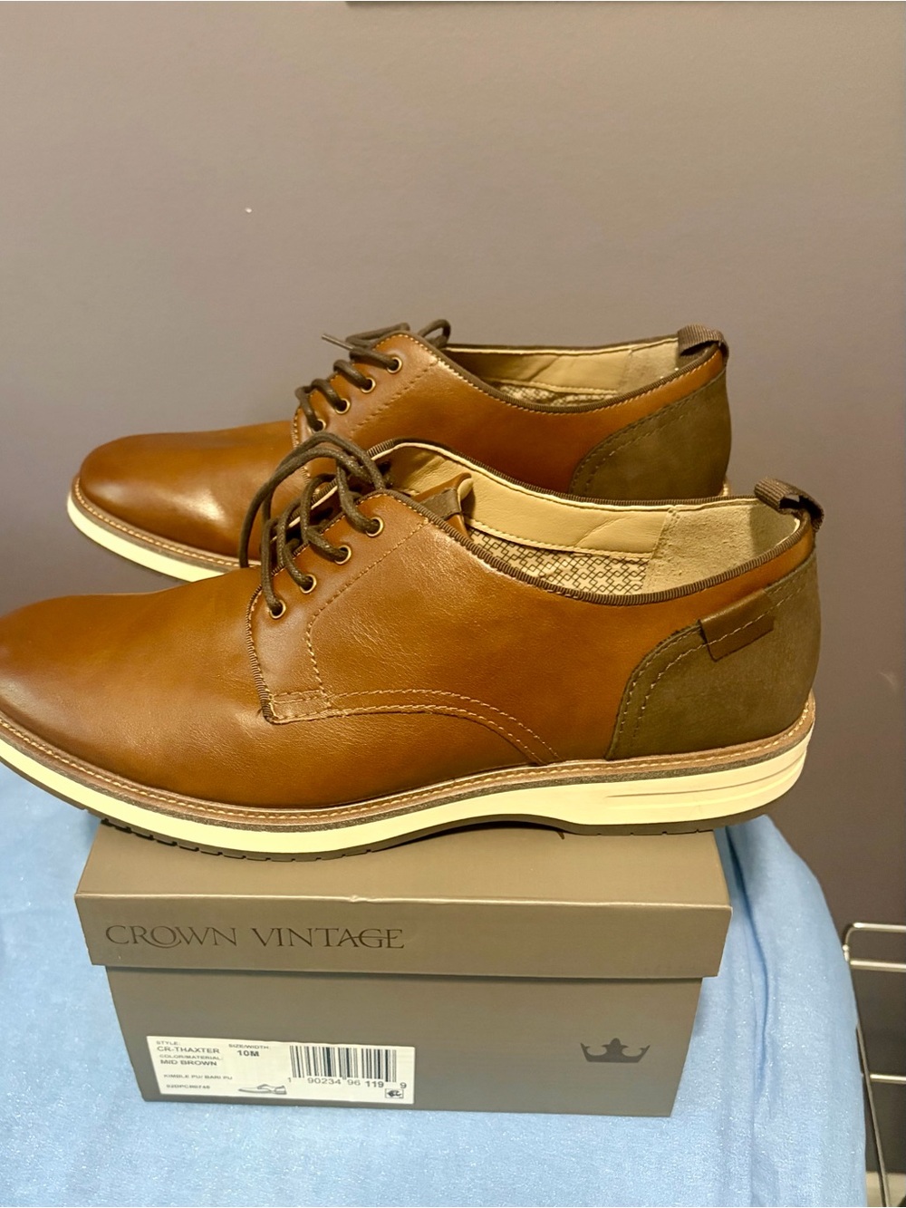 Crown Vintage Brown Leather Oxfords with Olive Heel Accent